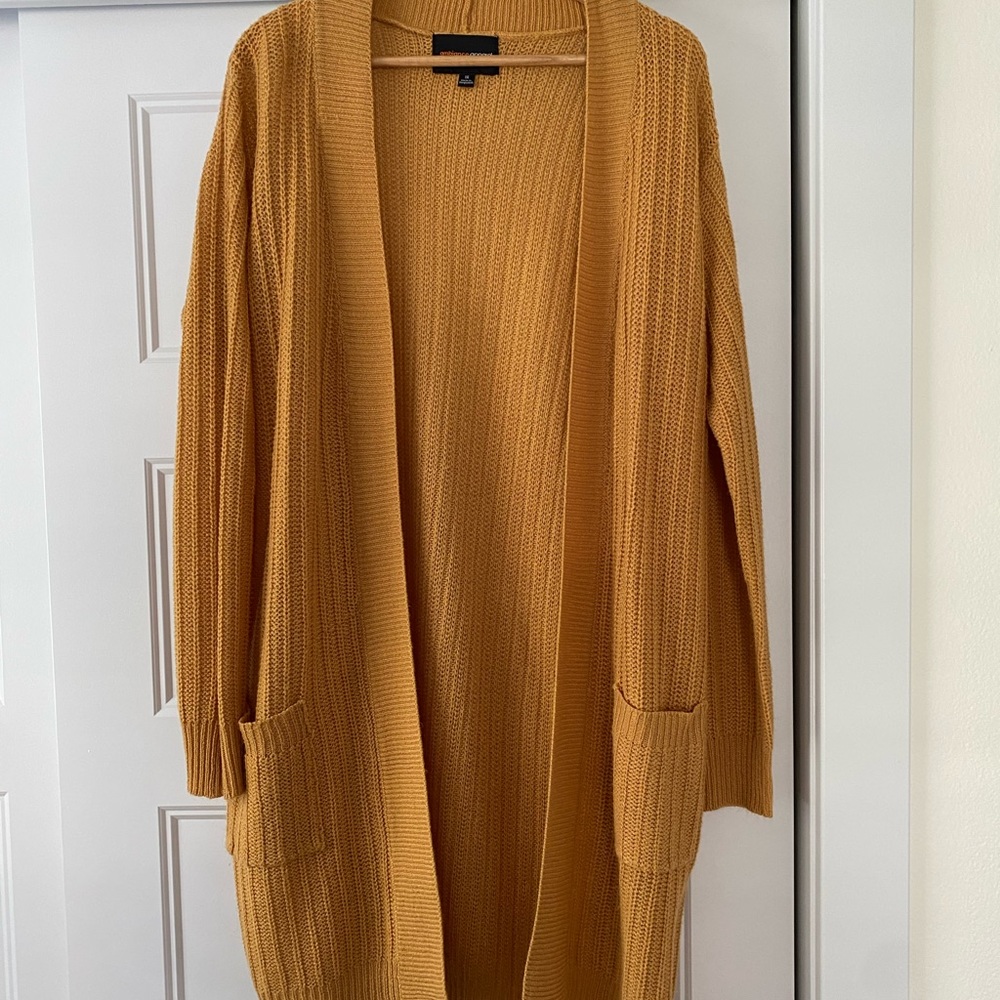 Mustard yellow cardigan